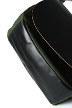 画像をギャラリービューアに読み込む, A20031 Shoulder Bag