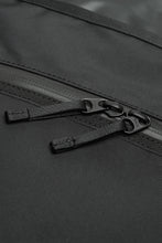 画像をギャラリービューアに読み込む, A20037 Black Messenger