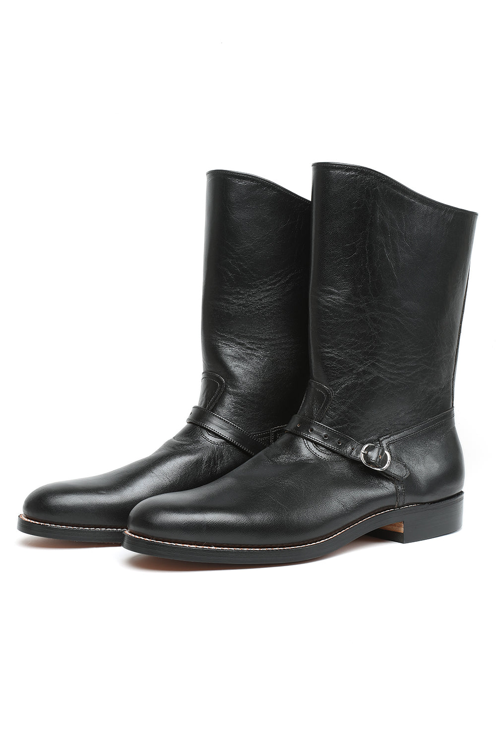 BOOTS & SHOES – ATTRACTIONS