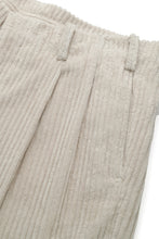 画像をギャラリービューアに読み込む, Lot.861 Wide Wale Cords Double Pleats Trousers -White-
