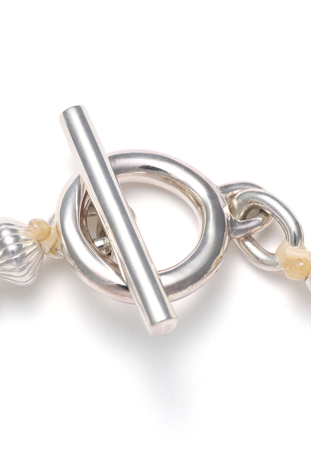 希少 beauty:beast レザー クロスデザイン バングル 25年以上前 A20034 Silver Beads Bracelet – ATTRACTIONS