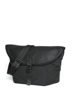 画像をギャラリービューアに読み込む, A20038 Black Waist ＆ Shoulder
